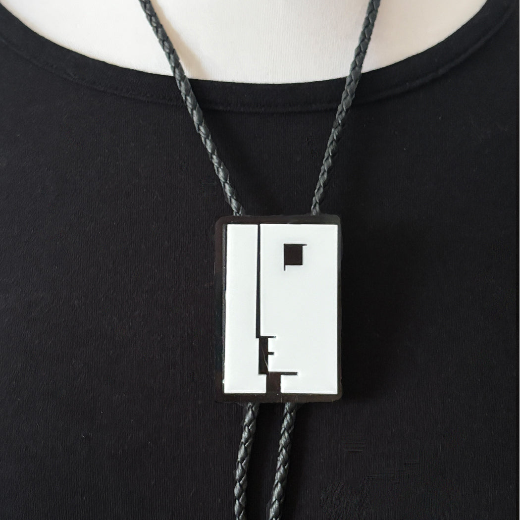 Bauhaus Bolo