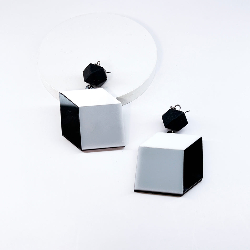 Trompe L'oeil Cube Earrings - Shadow