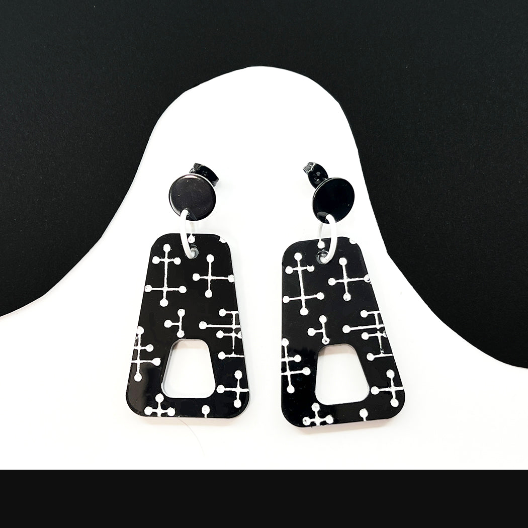 Pin Dots Earrings - Black