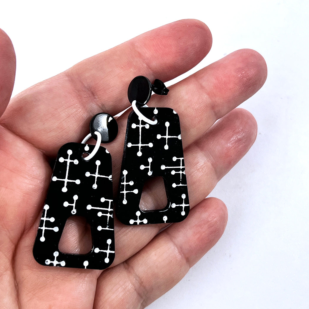 Pin Dots Earrings - Black