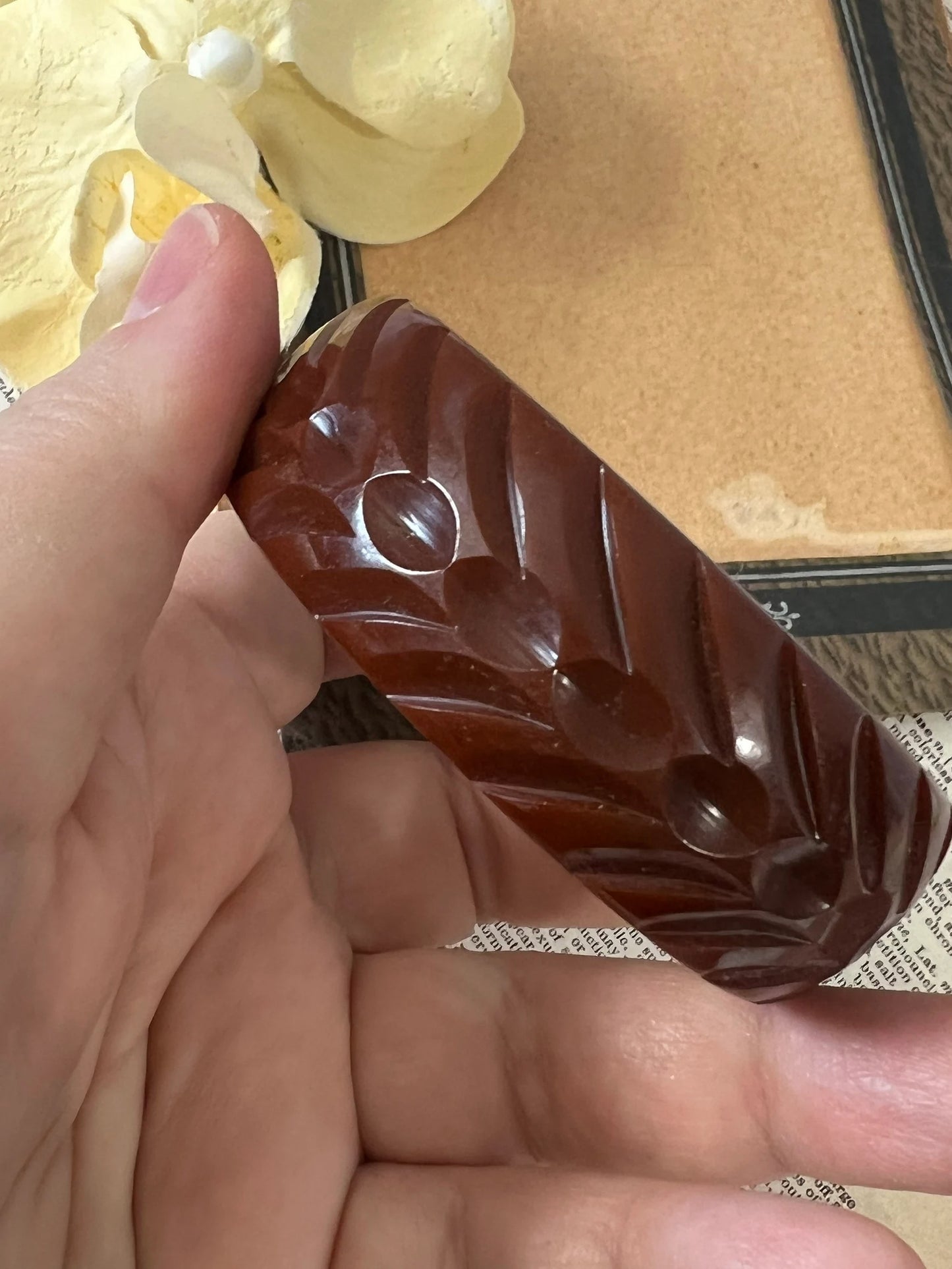 Rich Chocolate Brown 30's Carved Bangle Bracelet