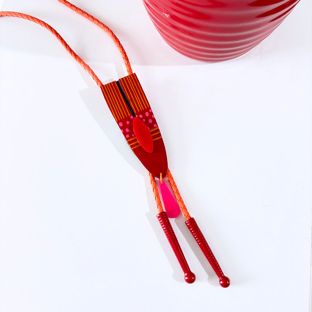 Atomic Luau Bolo Tie