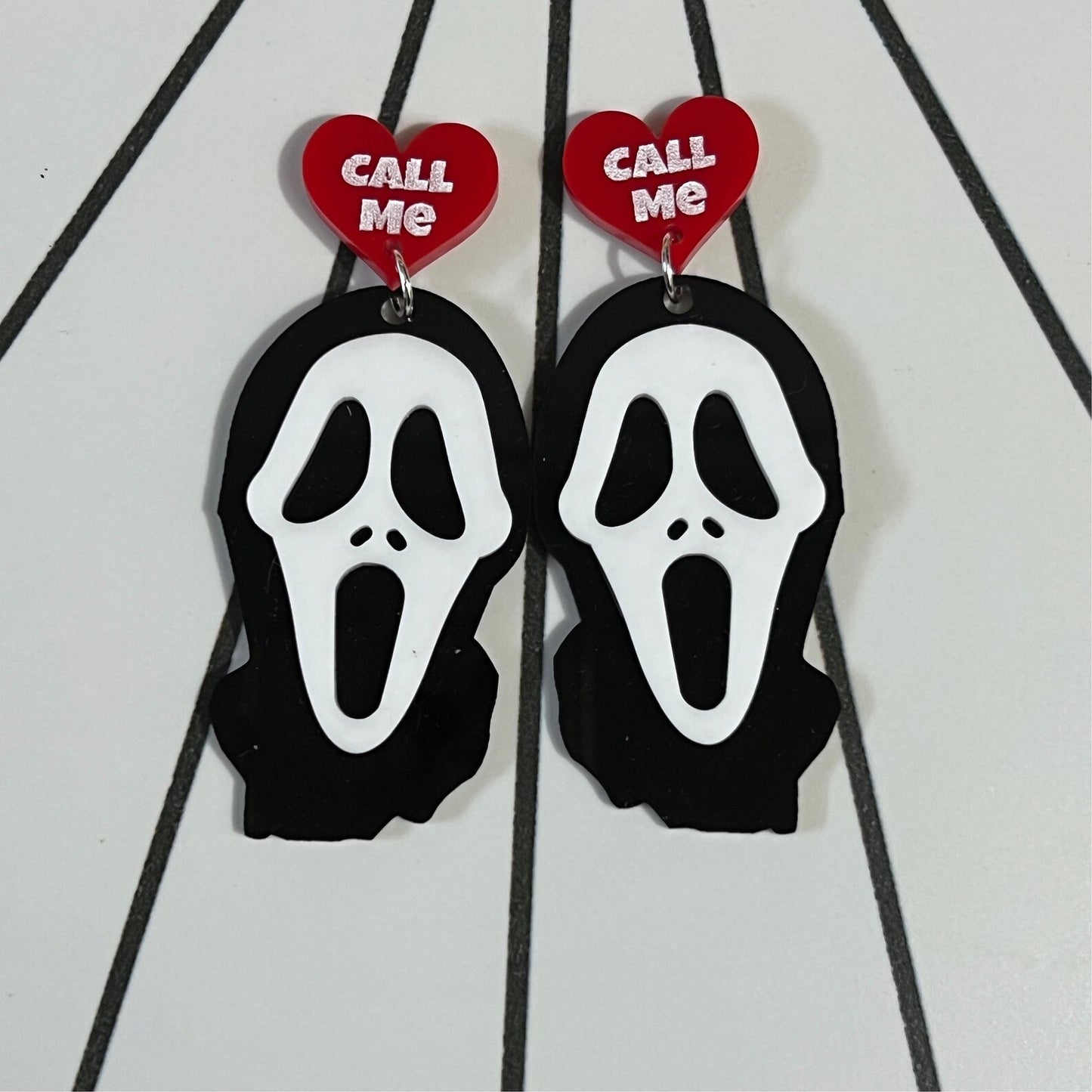 Call Me Ghost Face Earrings - Red Hearts