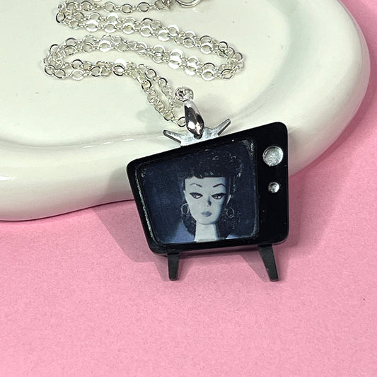 Barbie TV Pendant in Black